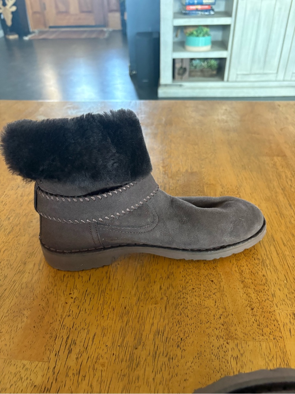 Ugg boots - Picture 5 of 8